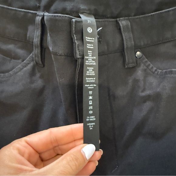 lululemon athletica Men's Black Chinos - Picture 3 of 5